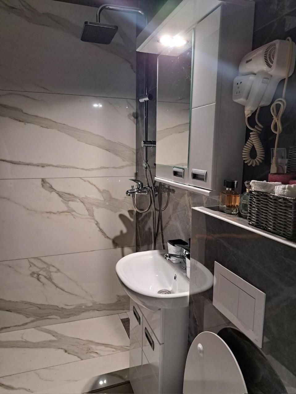 Apartman En Dusanovac Dış mekan fotoğraf