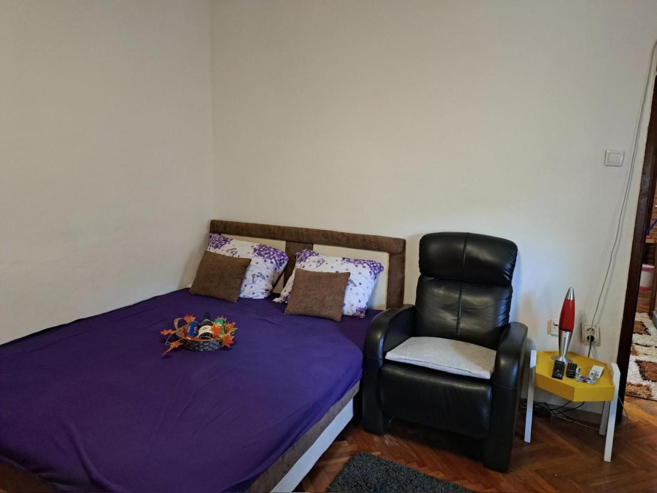 Apartman En Dusanovac Dış mekan fotoğraf