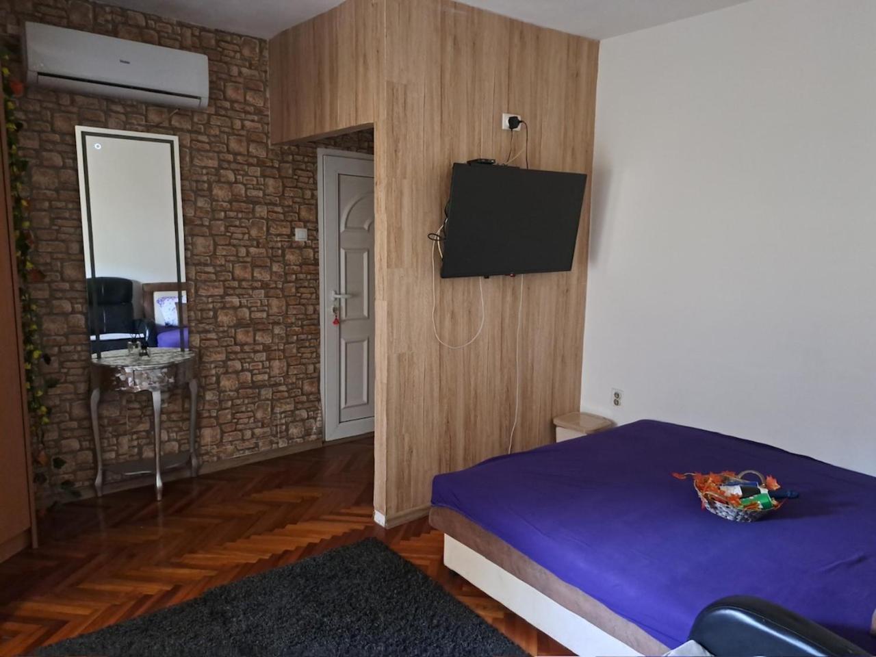 Apartman En Dusanovac Dış mekan fotoğraf