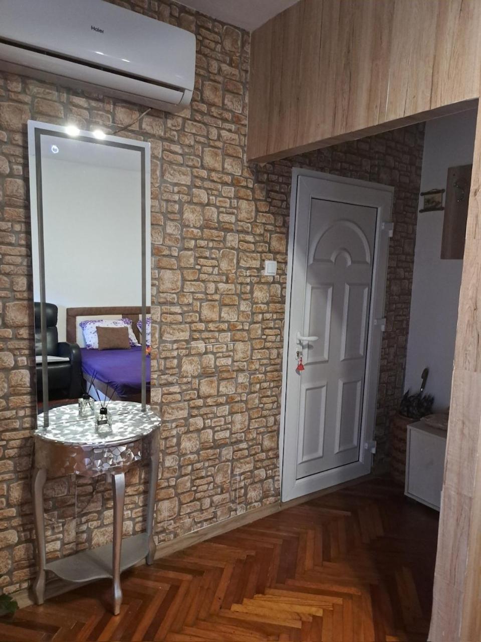 Apartman En Dusanovac Dış mekan fotoğraf
